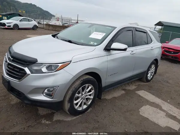 2GNAXSEV1J6342900 2018 CHEVROLET EQUINOX - Image 2