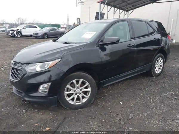 2GNAXSEV1K6103462 2019 CHEVROLET EQUINOX - Image 2