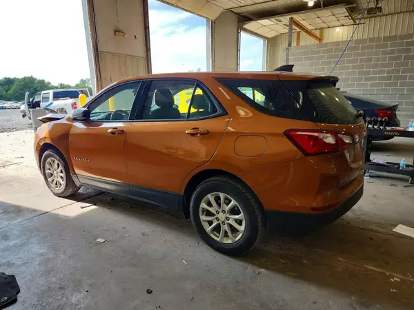 2GNAXSEV1K6129673 2019 CHEVROLET EQUINOX - Image 2
