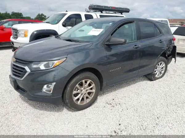 2GNAXSEV1K6208258 2019 CHEVROLET EQUINOX - Image 2
