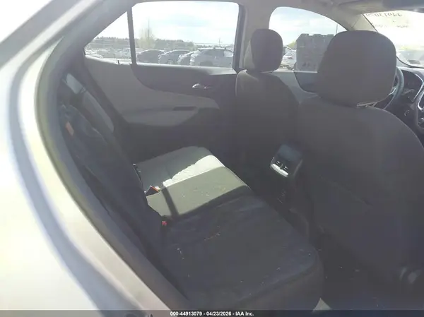 2GNAXSEV1K6212083 2019 CHEVROLET EQUINOX - Image 8