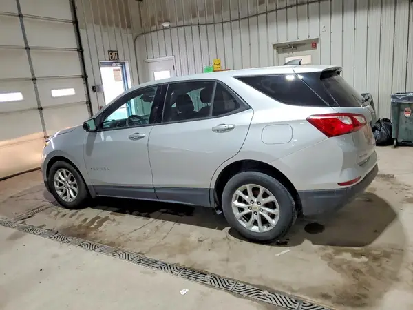 2GNAXSEV1K6252812 2019 CHEVROLET EQUINOX - Image 2