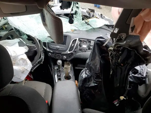 2GNAXSEV1L6160519 2020 CHEVROLET EQUINOX - Image 8