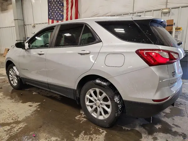 2GNAXSEV1L6176817 2020 CHEVROLET EQUINOX - Image 2