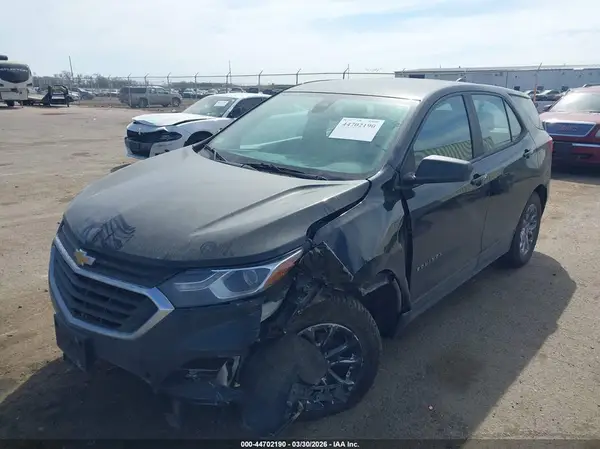 2GNAXSEV1M6114884 2021 CHEVROLET EQUINOX - Image 2
