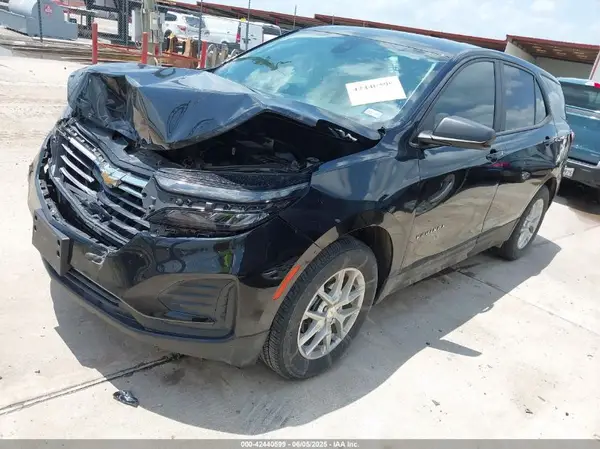 2GNAXSEV1N6155856 2022 CHEVROLET EQUINOX - Image 2