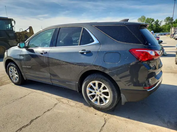 2GNAXSEV2J6122245 2018 CHEVROLET EQUINOX - Image 2