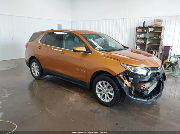 2GNAXSEV2J6125825 2018 CHEVROLET EQUINOX - Image 1