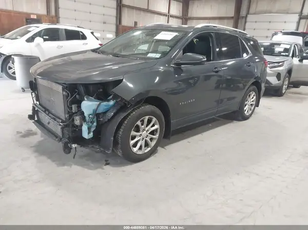 2GNAXSEV2J6149865 2018 CHEVROLET EQUINOX - Image 2