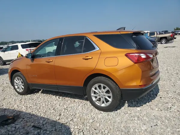 2GNAXSEV2J6152085 2018 CHEVROLET EQUINOX - Image 2