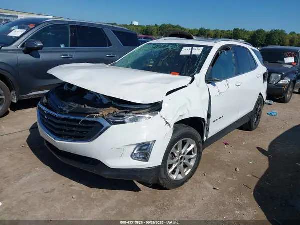 2GNAXSEV2J6169212 2018 CHEVROLET EQUINOX - Image 2