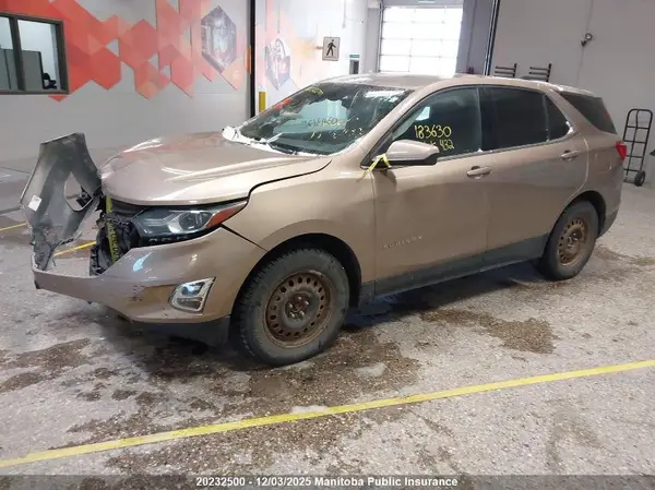 2GNAXSEV2J6183630 2018 CHEVROLET EQUINOX - Image 2