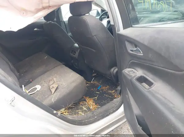 2GNAXSEV2J6186186 2018 CHEVROLET EQUINOX - Image 8