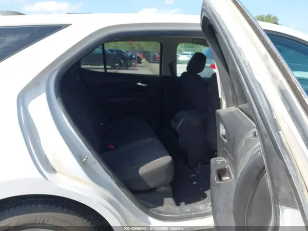 2GNAXSEV2J6220711 2018 CHEVROLET EQUINOX - Image 8