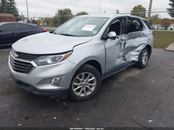 2GNAXSEV2J6243292 2018 CHEVROLET EQUINOX - Image 2