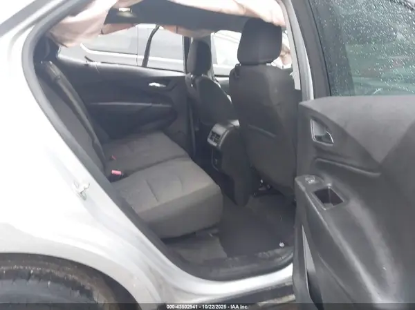 2GNAXSEV2J6243292 2018 CHEVROLET EQUINOX - Image 8
