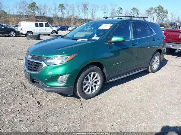 2GNAXSEV2J6253904 2018 CHEVROLET EQUINOX - Image 2