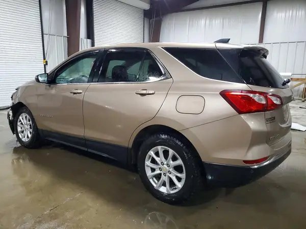 2GNAXSEV2J6255927 2018 CHEVROLET EQUINOX - Image 2