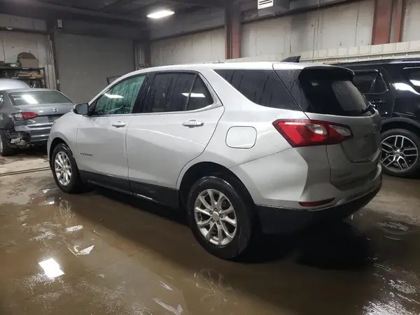 2GNAXSEV2J6347359 2018 CHEVROLET EQUINOX - Image 2
