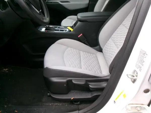 2GNAXSEV2K6211475 2019 CHEVROLET EQUINOX - Image 2