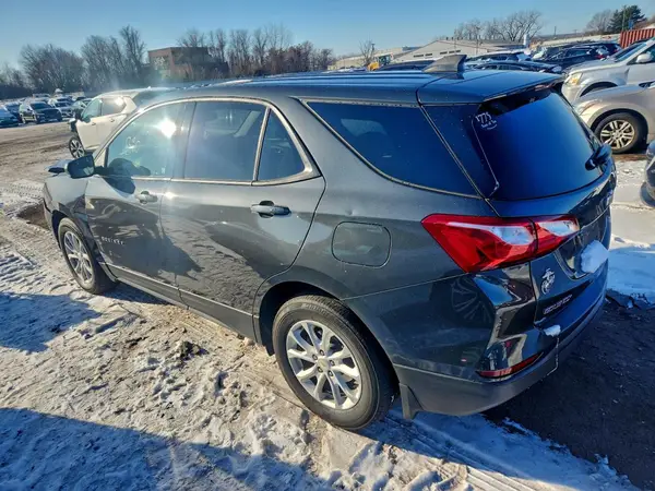 2GNAXSEV2K6240619 2019 CHEVROLET EQUINOX - Image 2