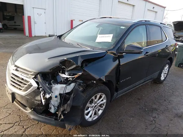 2GNAXSEV3J6108791 2018 CHEVROLET EQUINOX - Image 2