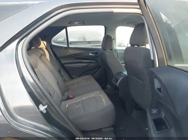 2GNAXSEV3J6117751 2018 CHEVROLET EQUINOX - Image 8