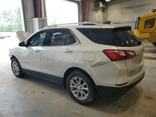 2GNAXSEV3J6127132 2018 CHEVROLET EQUINOX - Image 2