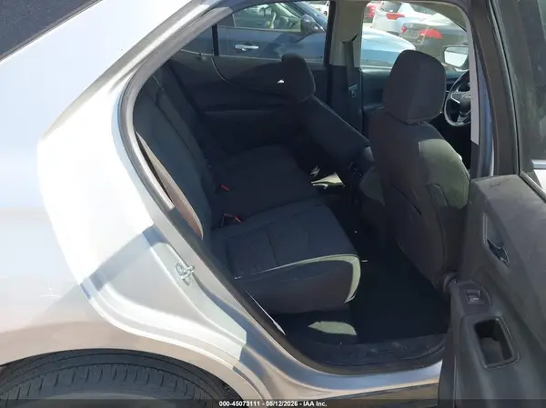 2GNAXSEV3J6137028 2018 CHEVROLET EQUINOX - Image 8