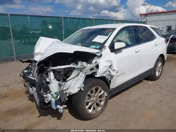 2GNAXSEV3J6145680 2018 CHEVROLET EQUINOX - Image 2
