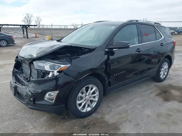 2GNAXSEV3J6151026 2018 CHEVROLET EQUINOX - Image 2