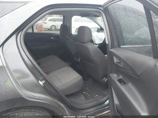 2GNAXSEV3J6183622 2018 CHEVROLET EQUINOX - Image 8