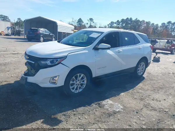 2GNAXSEV3J6196550 2018 CHEVROLET EQUINOX - Image 2