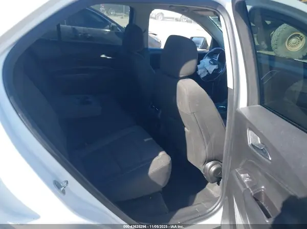2GNAXSEV3J6196550 2018 CHEVROLET EQUINOX - Image 8