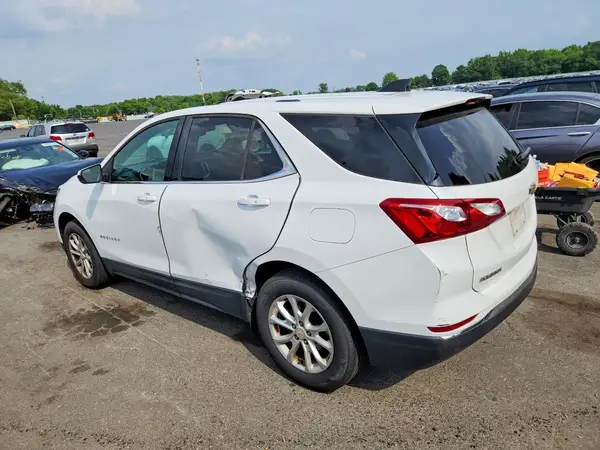 2GNAXSEV3J6211435 2018 CHEVROLET EQUINOX - Image 2