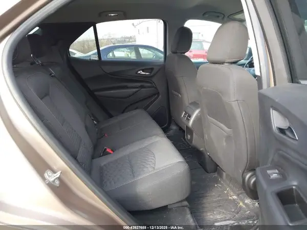 2GNAXSEV3J6229143 2018 CHEVROLET EQUINOX - Image 8