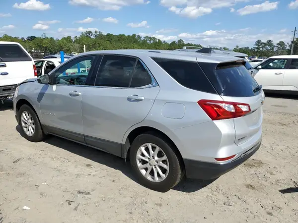 2GNAXSEV3J6236061 2018 CHEVROLET EQUINOX - Image 2