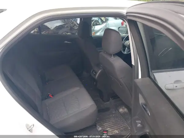 2GNAXSEV3J6238327 2018 CHEVROLET EQUINOX - Image 8