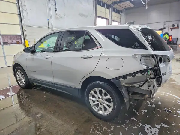 2GNAXSEV3J6238957 2018 CHEVROLET EQUINOX - Image 2