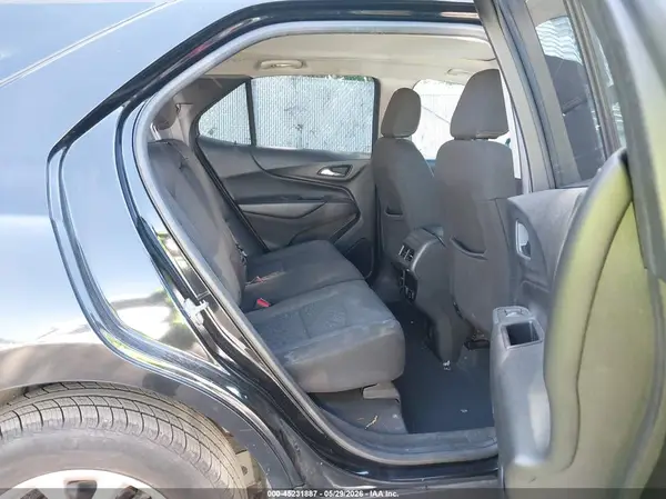 2GNAXSEV3J6252244 2018 CHEVROLET EQUINOX - Image 8