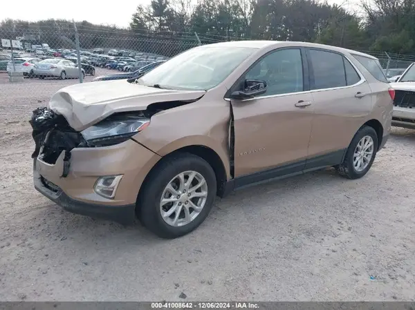 2GNAXSEV3J6256875 2018 CHEVROLET EQUINOX - Image 2