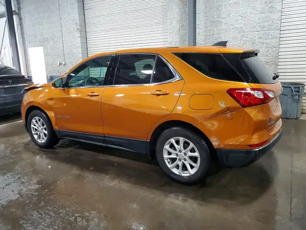 2GNAXSEV3J6259100 2018 CHEVROLET EQUINOX - Image 2