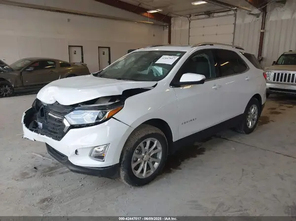 2GNAXSEV3J6262613 2018 CHEVROLET EQUINOX - Image 2