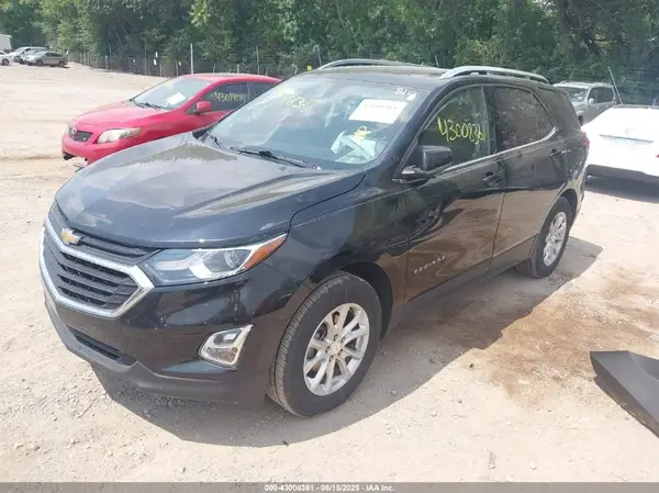 2GNAXSEV3J6330974 2018 CHEVROLET EQUINOX - Image 2