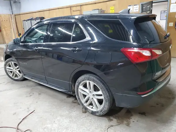 2GNAXSEV3J6331686 2018 CHEVROLET EQUINOX - Image 2