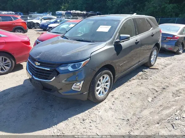 2GNAXSEV3J6349797 2018 CHEVROLET EQUINOX - Image 2