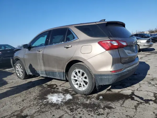 2GNAXSEV3K6101647 2019 CHEVROLET EQUINOX - Image 2