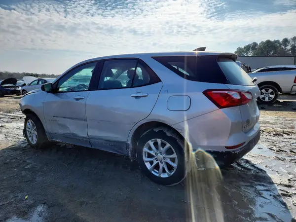 2GNAXSEV3K6110235 2019 CHEVROLET EQUINOX - Image 2