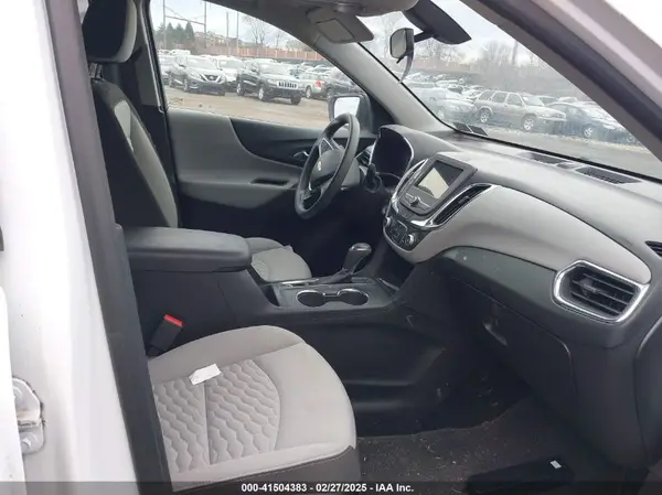 2GNAXSEV3K6215731 2019 CHEVROLET EQUINOX - Image 1