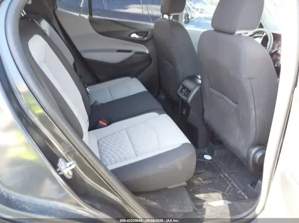 2GNAXSEV3K6248888 2019 CHEVROLET EQUINOX - Image 8